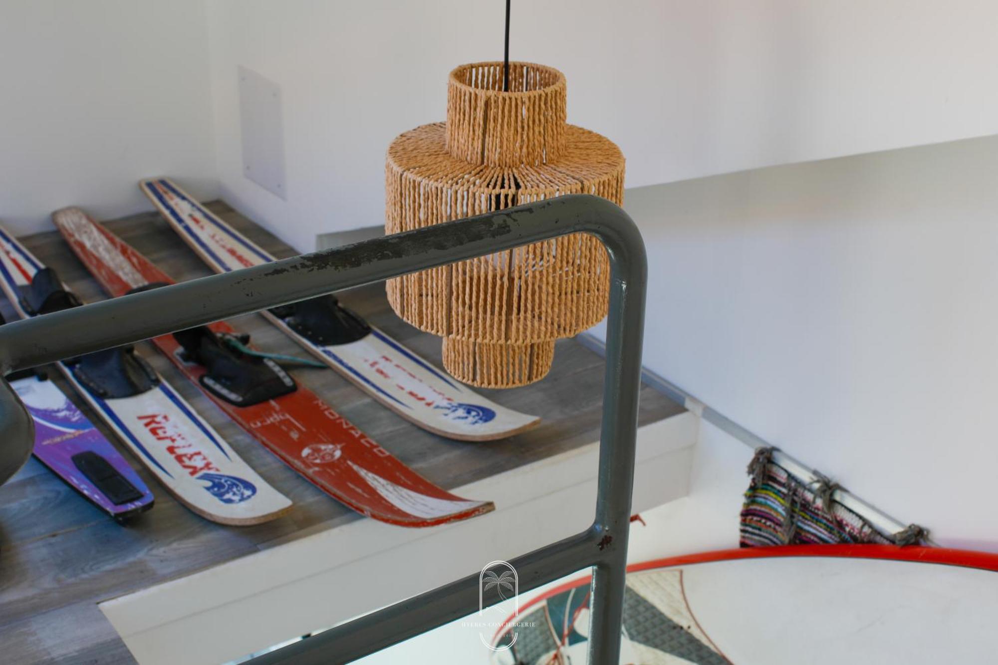 Maison sur l'eau-Hyères-Almanarre-Parkings/Clim/WIFI Esterno foto